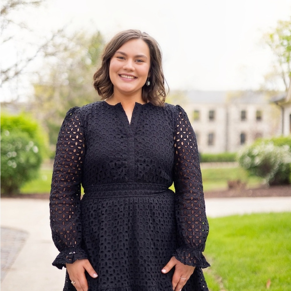 Meet your Posher, Lauren